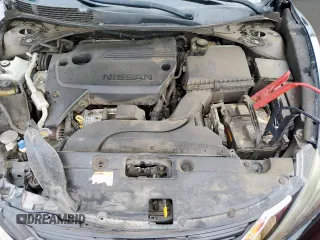 2017 Nissan Altima SV z VIN 1N4AL3AP6HC215276, wystawiony jako Copart lot #59560135 z przebiegiem 158 020 mil mil oraz Czysty tytuł • Clean title. Historia ofert i sprzedaży dostępna na DreamBid. Obrazek 11.