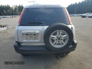 1997 Honda CR-V with VIN JHLRD1855VC036020, listed as a Copart auction lot 48995375 with 296,301 mi miles and Salvage Title. Bid and sale history available at carsss.com. Image 6.