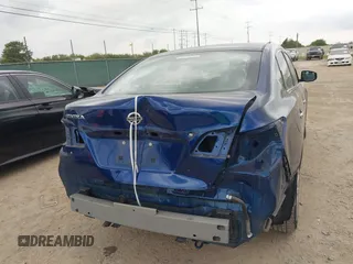 2017 Nissan Sentra S z VIN 3N1AB7AP9HY404437, wystawiony jako IAAI lot #42474178 z przebiegiem 77 931 mil mil oraz . Historia ofert i sprzedaży dostępna na DreamBid. Obrazek 6.