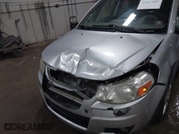 2011 Suzuki SX4 Crossover with VIN JS2YB5A3XB6301755, listed as a IAAI auction lot 41667087 with 135,482 mi miles. Bid and sale history available at carsss.com. Image 6.