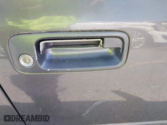 1999 Toyota Camry LE с VIN 4T1BG22K9XU865840, выставлен на аукционе IAAI как лот 42165233 с пробегом 250 372 миль миль и . История ставок и продаж доступна на DreamBid. Изображение 12.