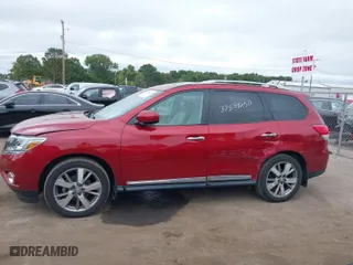 2014 Nissan Pathfinder SL with VIN 5N1AR2MN2EC627702, listed as a IAAI auction lot 37534250 with 101,422 mi miles. Bid and sale history available at carsss.com. Image 14.