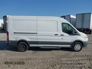 2016 Ford Transit z VIN 1FTYE2CM5GKA38451, wystawiony jako IAAI lot #41548612 z przebiegiem 185 254 mil mil oraz . Historia ofert i sprzedaży dostępna na DreamBid. Obrazek 13.