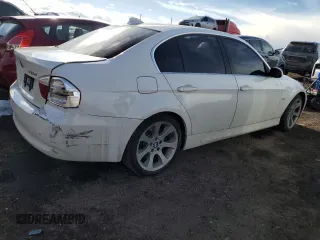 2006 BMW 3 Series 330xi with VIN WBAVD33556KV67236, listed as a Copart auction lot 42151415 with 0 mi miles and Salvage Title. Bid and sale history available at carsss.com. Image 3.