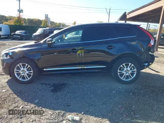 2015 Volvo XC60 T5 Drive-E Platinum с VIN YV440MDD3F2616436, выставлен на аукционе IAAI как лот 40616813 с пробегом 131 847 миль миль и . История ставок и продаж доступна на DreamBid. Изображение 14.
