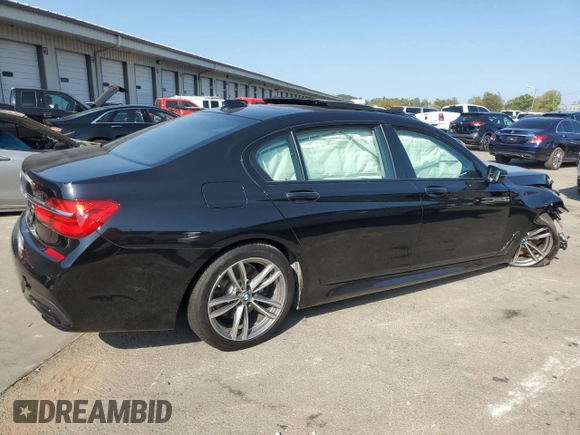 2018 BMW 7 Series ALPINA B7 xDrive with VIN WBA7F2C50JG424655, listed as a Copart auction lot 70325634 with 0 mi miles and Salvage Title. Bid and sale history available at carsss.com. Image 3.