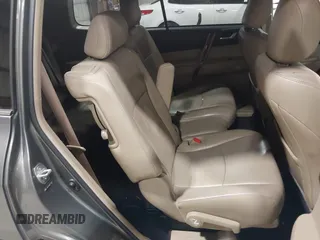 2012 Toyota Highlander Limited with VIN 5TDDK3EH6CS104814, listed as a IAAI auction lot 41958855 with 232,000 mi miles. Bid and sale history available at carsss.com. Image 8.