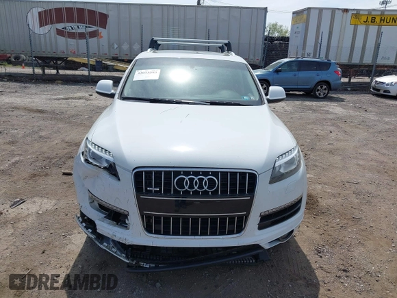 2015 Audi Q7 Premium Plus with VIN WA1LGAFE8FD017092, listed as a IAAI auction lot 42073593 with 105,593 mi miles and . Bid and sale history available at DreamBid. Image 12.
