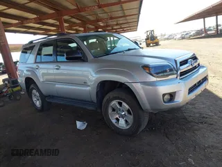 2006 Toyota 4Runner SR5 z VIN JTEZU14R368058684, wystawiony jako IAAI lot #42455111 z przebiegiem 240 689 mil mil oraz . Historia ofert i sprzedaży dostępna na DreamBid. Obrazek 1.