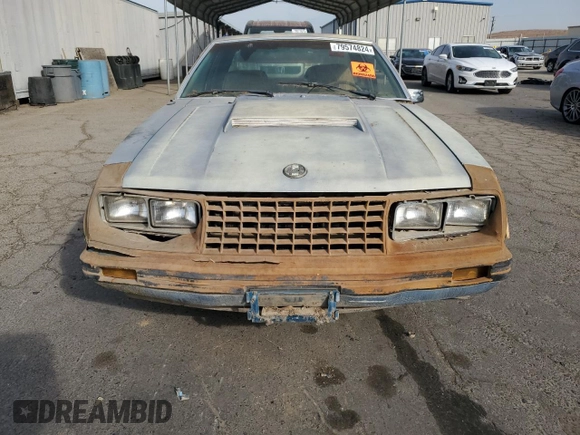 1979 Ford Mustang z VIN 9R02W117623, wystawiony jako Copart lot #79574824 z przebiegiem 41 434 mil mil oraz Czysty tytuł • Clean title. Historia ofert i sprzedaży dostępna na DreamBid. Obrazek 5.