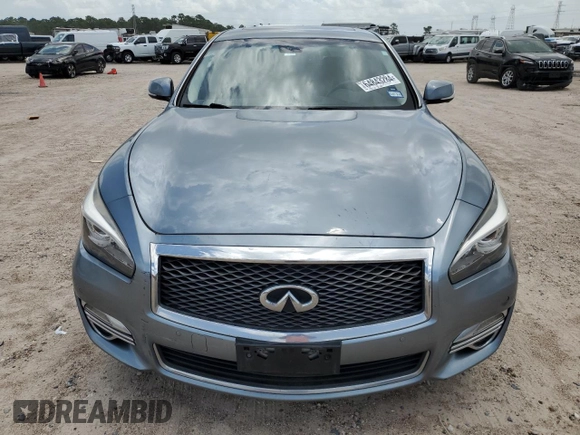 2018 Infiniti Q70 Luxe with VIN JN1BY1AR4JM220422, listed as a Copart auction lot 64843284 with 122,252 mi miles and Salvage title. Bid and sale history available at DreamBid. Image 5.