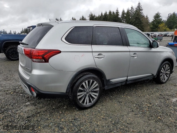 2019 Mitsubishi Outlander ES with VIN JA4AZ3A3XKZ042348, listed as a Copart auction lot 52211305 with 116,615 mi miles and Salvage Title. Bid and sale history available at carsss.com. Image 3.