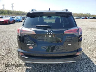 2018 Toyota RAV4 XLE with VIN 2T3WFREV4JW517610, listed as a Copart auction lot 51218285 with 193,684 mi miles and Clean Title. Bid and sale history available at DreamBid. Image 6.
