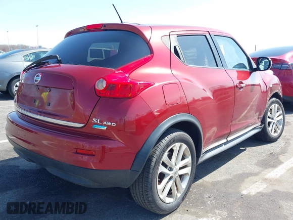 2013 Nissan Juke S with VIN JN8AF5MV5DT210785, listed as a IAAI auction lot 41902951 with 145,799 mi miles. Bid and sale history available at carsss.com. Image 4.