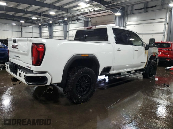 2020 GMC Sierra 3500HD AT4 z VIN 1GT49VEY9LF268615, wystawiony jako Copart lot #83497714 z przebiegiem Nie podano mil oraz Nie do naprawy. Historia ofert i sprzedaży dostępna na DreamBid. Obrazek 3.