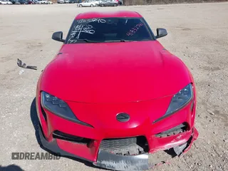 2021 Toyota GR Supra 3.0 with VIN WZ1DB0C08MW036515, listed as a IAAI auction lot 41832740 with 40,137 mi miles. Bid and sale history available at carsss.com. Image 12.