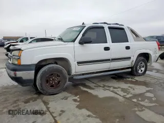 2006 Chevrolet Avalanche LT with VIN 3GNEC12Z96G213359, listed as a Copart auction lot 47623085 with 250,852 mi miles and Clean Title. Bid and sale history available at carsss.com. Image 1.