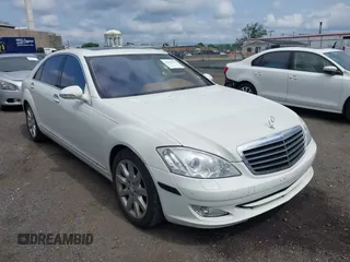 2008 Mercedes-Benz S 550 with VIN WDDNG86X58A221688, listed as a IAAI auction lot 42718314 with 143,756 mi miles and . Bid and sale history available at DreamBid. Image 1.