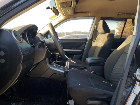 2008 Suzuki Grand Vitara with VIN JS3TE941984102750, listed as a Copart auction lot 82105174 with 138,151 mi miles and Clean title. Bid and sale history available at DreamBid. Image 7.
