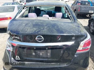 2015 Nissan Altima S with VIN 1N4AL3AP2FN316557, listed as a IAAI auction lot 41930639 with 174,482 mi miles and . Bid and sale history available at carsss.com. Image 17.