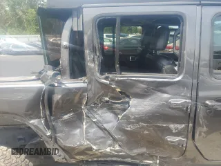 2021 Jeep Gladiator High Altitude z VIN 1C6HJTFG7ML579232, wystawiony jako Copart lot #54402575 z przebiegiem 54 125 mil mil oraz Nie do naprawy • Non repairable. Historia ofert i sprzedaży dostępna na DreamBid. Obrazek 10.