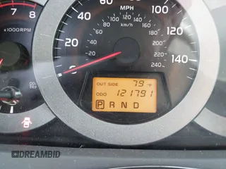 2007 Toyota RAV4 with VIN JTMBK33V976014286, listed as a IAAI auction lot 41568927 with 121,791 mi miles. Bid and sale history available at carsss.com. Image 15.