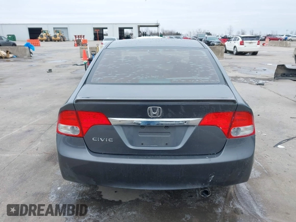 2009 Honda Civic LX-S z VIN 19XFA16609E021833, wystawiony jako IAAI lot #41613501 z przebiegiem 175 714 mil mil oraz . Historia ofert i sprzedaży dostępna na DreamBid. Obrazek 17.