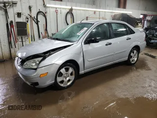 2007 Ford Focus S z VIN 1FAHP34N37W262789, wystawiony jako Copart lot #50814405 z przebiegiem 56 604 mil mil oraz Szkoda całkowita • Salvage title. Historia ofert i sprzedaży dostępna na DreamBid. Obrazek 1.