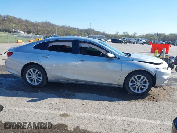 2018 Chevrolet Malibu LT z VIN 1G1ZD5ST1JF261841, wystawiony jako IAAI lot #41887177 z przebiegiem 128 213 mil mil oraz . Historia ofert i sprzedaży dostępna na DreamBid. Obrazek 14.