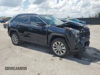 2025 Toyota RAV4 XLE Premium with VIN 2T3C1RFV5SW372661, listed as a Copart auction lot 58732625 with 14,426 mi miles and Salvage title. Bid and sale history available at DreamBid. Image 4.