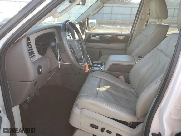 2016 Lincoln Navigator Select with VIN 5LMJJ2HT1GEL03208, listed as a Copart auction lot 88298755 with 129,347 mi miles and Salvage Title. Bid and sale history available at carsss.com. Image 7.