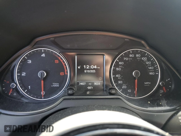 2014 Audi Q5 Premium Plus with VIN WA1DMAFP5EA114068, listed as a Copart auction lot 60199115 with 74,627 mi miles and Salvage title. Bid and sale history available at DreamBid. Image 9.