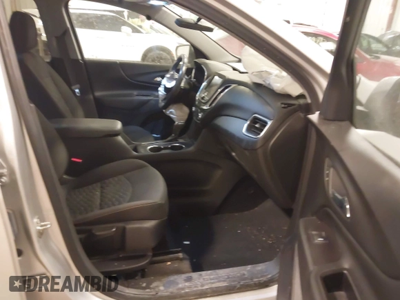 2020 Chevrolet Equinox LT with VIN 3GNAXTEV6LS583166, listed as a IAAI auction lot 41501466 with 72,125 mi miles. Bid and sale history available at carsss.com. Image 5.