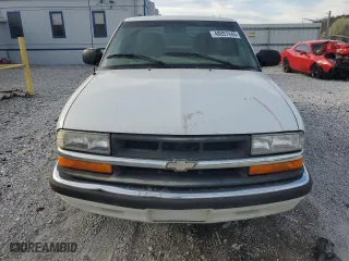 2000 Chevrolet S-10 LS with VIN 1GCCS19W7Y8158661, listed as a Copart auction lot 48857445 with 124,068 mi miles and Clean Title. Bid and sale history available at carsss.com. Image 5.