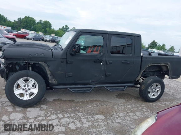 2021 Jeep Gladiator Sport S z VIN 1C6JJTAG9ML604950, wystawiony jako IAAI lot #39912720 z przebiegiem 34 640 mil mil oraz . Historia ofert i sprzedaży dostępna na DreamBid. Obrazek 14.