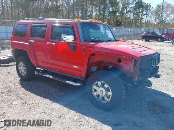 2006 Hummer H3 with VIN 5GTDN136968305363, listed as a IAAI auction lot 41890258 with 150,000 mi miles. Bid and sale history available at carsss.com. Image 1.