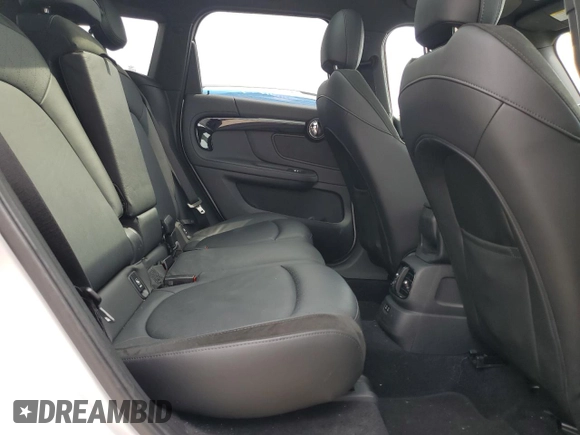 2019 MINI Countryman Cooper S with VIN WMZYT5C56K3G93448, listed as a Copart auction lot 63420534 with 21,440 mi miles and Salvage Title. Bid and sale history available at carsss.com. Image 10.