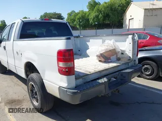 2007 Ford F-150 XLT with VIN 1FTPX14527KD42148, listed as a IAAI auction lot 42077816 with 267,360 mi miles. Bid and sale history available at carsss.com. Image 13.
