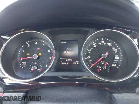 2017 Volkswagen Jetta GLI z VIN 3VW5T7AJ3HM257978, wystawiony jako IAAI lot #41855055 z przebiegiem 177 344 mil mil oraz . Historia ofert i sprzedaży dostępna na DreamBid. Obrazek 7.