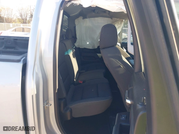 2018 Chevrolet Silverado 1500 LT with VIN 1GCVKREC1JZ343680, listed as a IAAI auction lot 41114773 with 92,889 mi miles. Bid and sale history available at carsss.com. Image 8.