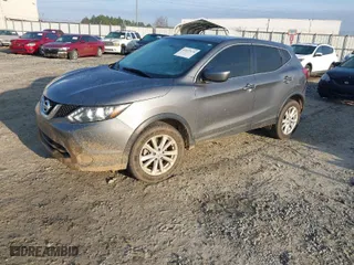 2017 Nissan Rogue Sport SL with VIN JN1BJ1CR7HW104812, listed as a IAAI auction lot 41497676 with 102,237 mi miles. Bid and sale history available at carsss.com. Image 2.