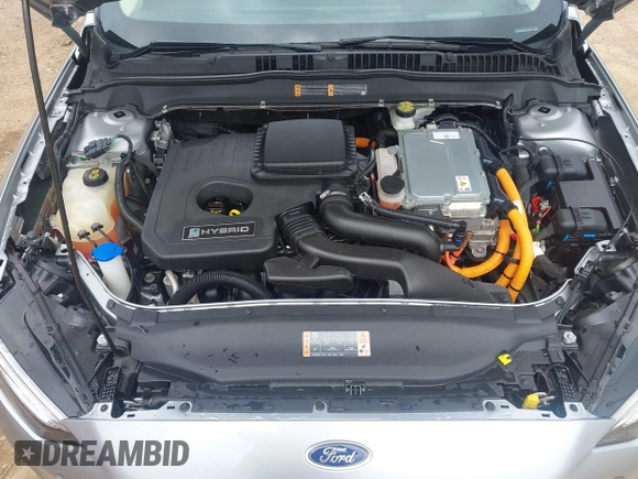 2020 Ford Fusion SE z VIN 3FA6P0LU4LR148070, wystawiony jako IAAI lot #42262446 z przebiegiem 69 057 mil mil oraz . Historia ofert i sprzedaży dostępna na DreamBid. Obrazek 10.