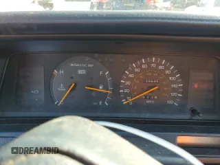 1990 Toyota Camry z VIN JT2SV21E3L0349179, wystawiony jako Copart lot #75125234 z przebiegiem 138 635 mil mil oraz Czysty tytuł • Clean title. Historia ofert i sprzedaży dostępna na DreamBid. Obrazek 9.