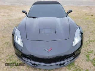 2019 Chevrolet Corvette Grand Sport 2LT with VIN 1G1YY3D72K5121941, listed as a IAAI auction lot 42027735 with 33,476 mi miles. Bid and sale history available at carsss.com. Image 6.