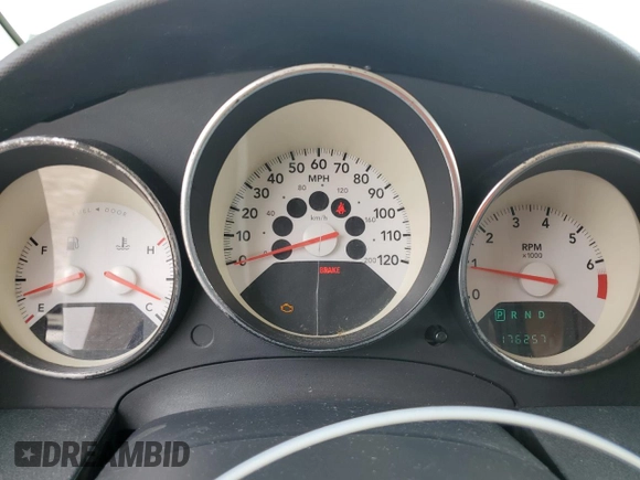 2009 Dodge Caliber SXT z VIN 1B3HB48A89D198108, wystawiony jako Copart lot #58910415 z przebiegiem 176 257 mil mil oraz Czysty tytuł • Clean title. Historia ofert i sprzedaży dostępna na DreamBid. Obrazek 9.
