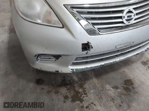 2014 Nissan Versa SV with VIN 3N1CN7AP4EK440552, listed as a IAAI auction lot 41099015 with 97,074 mi miles. Bid and sale history available at carsss.com. Image 13.