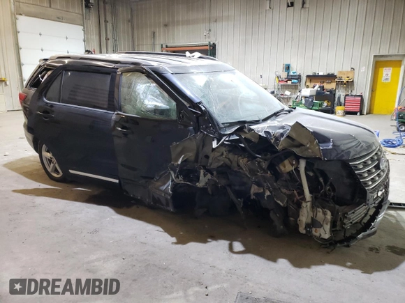2017 Ford Explorer XLT with VIN 1FM5K8D82HGD46662, listed as a Copart auction lot 87269264 with Not Provided miles and Salvage Title. Bid and sale history available at DreamBid. Image 4.