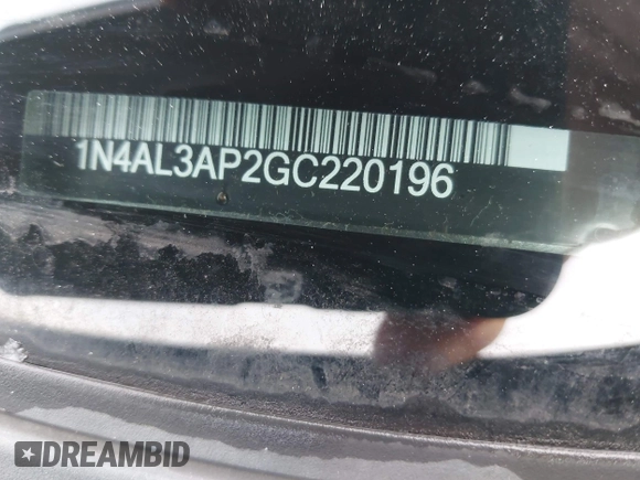 2016 Nissan Altima SR with VIN 1N4AL3AP2GC220196, listed as a IAAI auction lot 42362704 with 104,939 mi miles and . Bid and sale history available at DreamBid. Image 9.