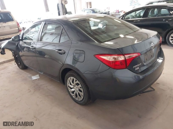 2019 Toyota Corolla L with VIN 2T1BURHE5KC211768, listed as a IAAI auction lot 42071995 with 1 mi miles. Bid and sale history available at carsss.com. Image 3.