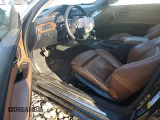 2008 BMW 3 Series 328xi z VIN WBAWV53578P079392, wystawiony jako Copart lot #77934964 z przebiegiem 140 381 mil mil oraz Szkoda całkowita • Salvage title. Historia ofert i sprzedaży dostępna na DreamBid. Obrazek 8.